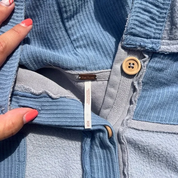 free people | oversized corie sweatshirt | size medium baby blue sweatshirt - Picture 6 of 9